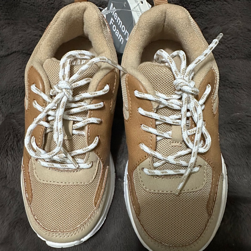 Gap kids shoes